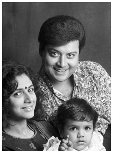 sachin pilgaonkar family photo|Supriya Pilgaonkar .